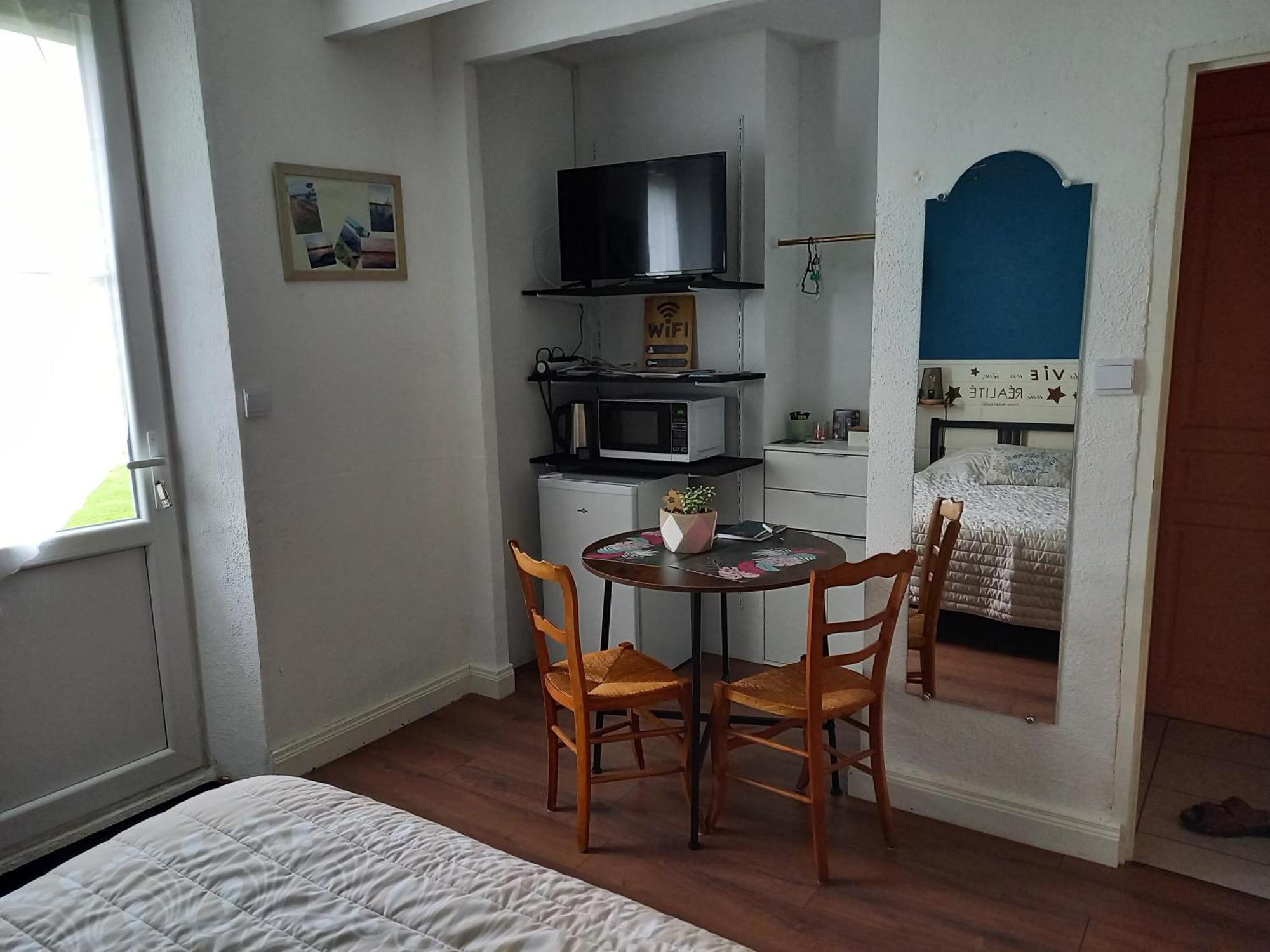 Bed and Breakfast Lorali Blaison-Saint-Sulpice Экстерьер фото